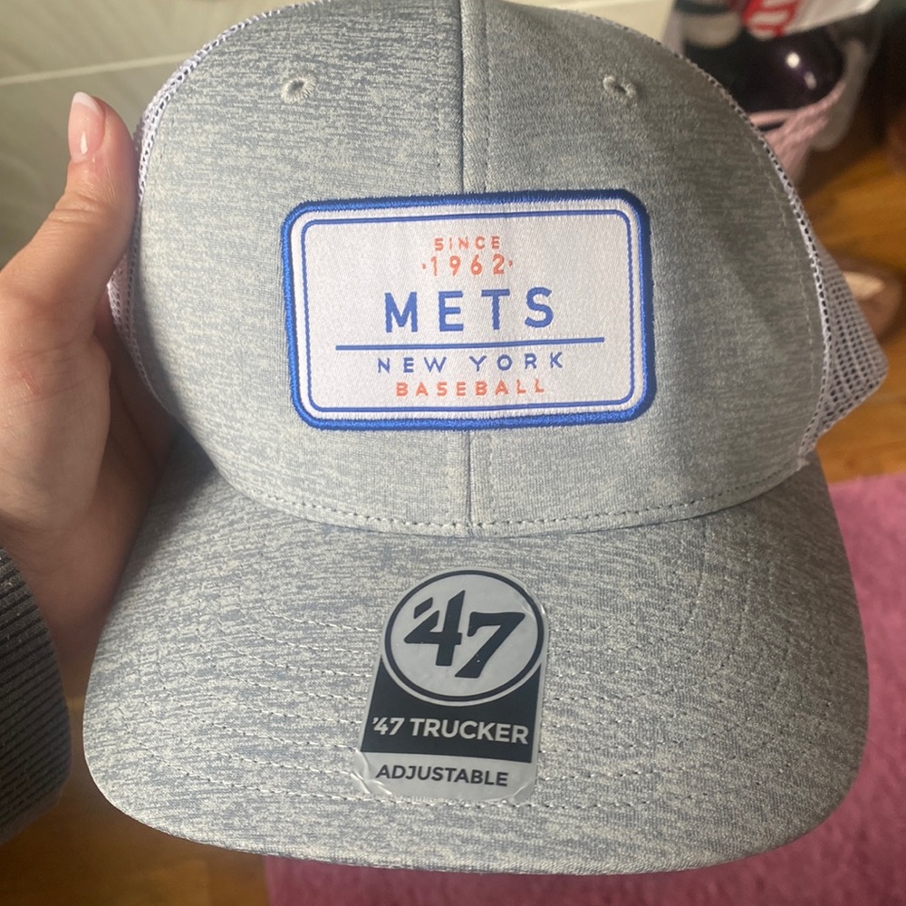 NY Mets trucker hat